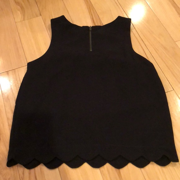 Monteau Los Angels black scalloped top - Picture 3 of 3